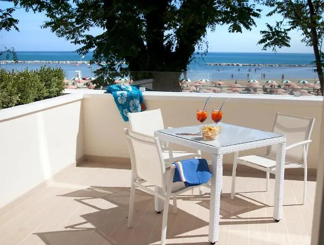 Ξενοδοχείο Marina Beach *