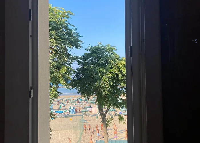 Ξενοδοχείο Marina Beach