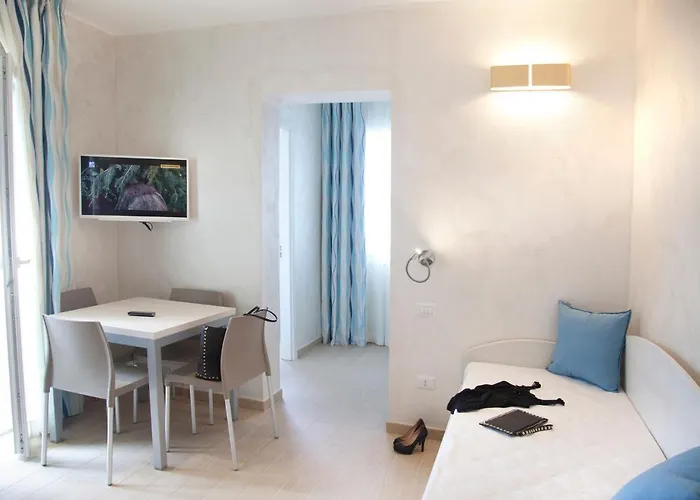 Hotel Marina Beach *