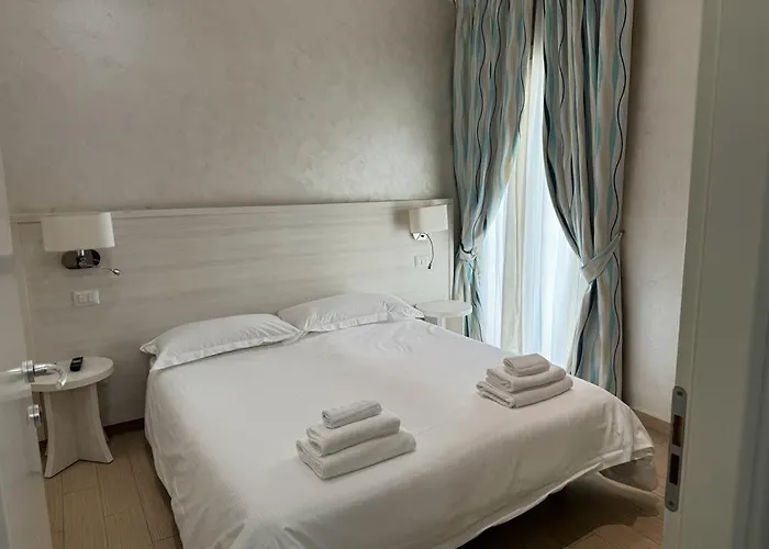 Hotel Marina Beach